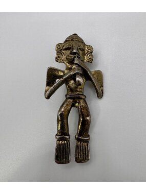 Vintage Unsigned Museum Replica Flute Player Figural Brooch Gold Tone 3 Inch